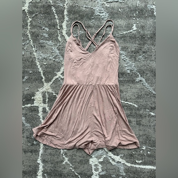 Blush Spaghetti Strap Romper - Picture 2 of 4